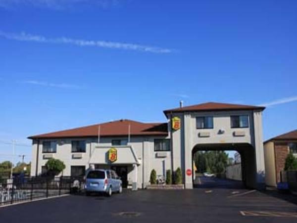 Super 8 By Wyndham Niagara Şelalesi Dış mekan fotoğraf