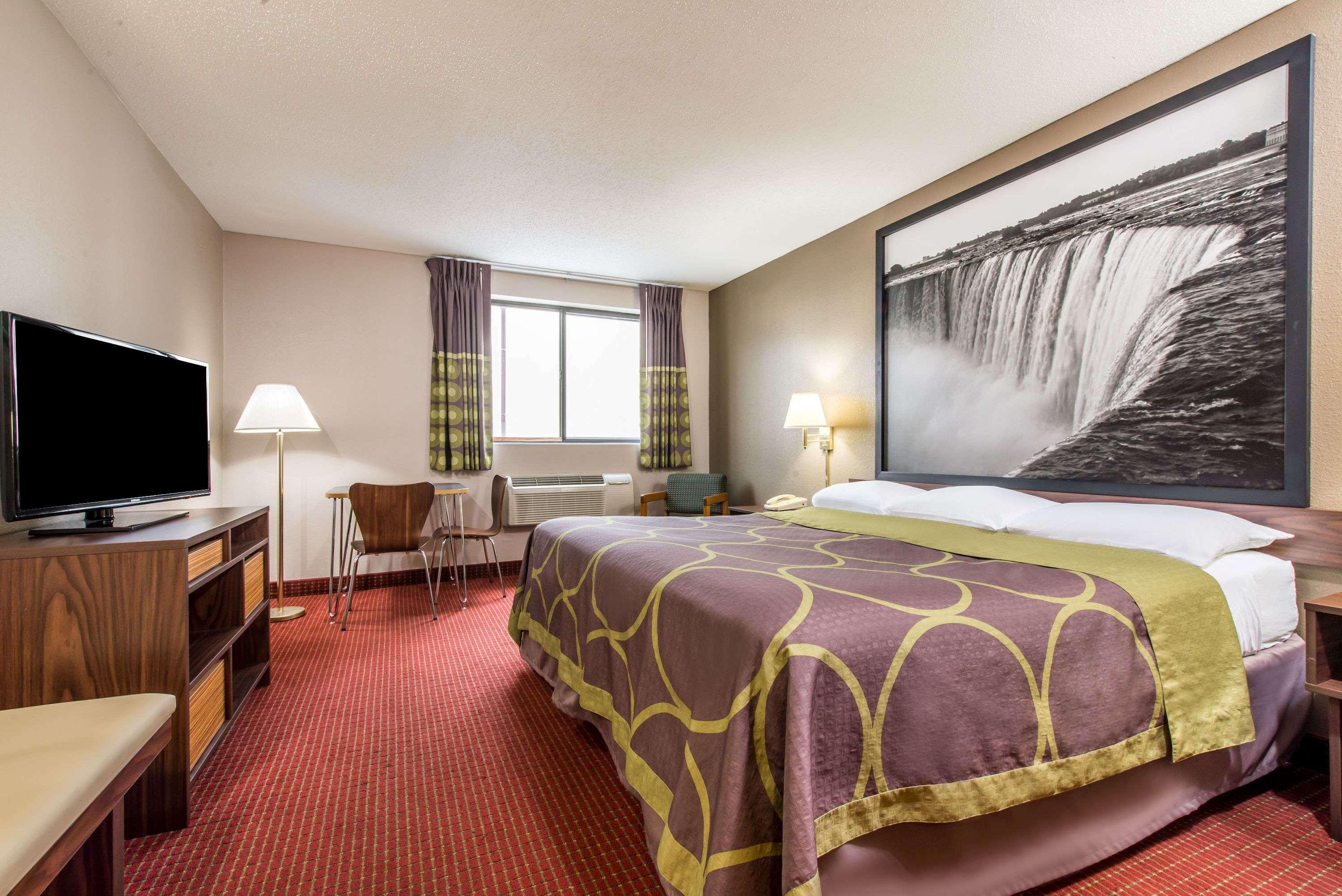 Super 8 By Wyndham Niagara Şelalesi Dış mekan fotoğraf